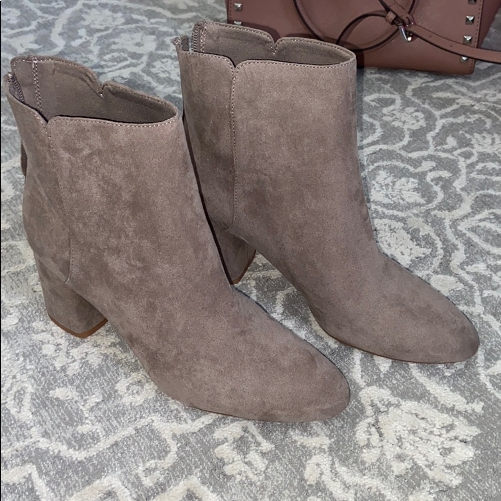 Woman Booties